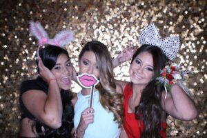 miami-event-photobooth-2-sweet-16-quinceanera